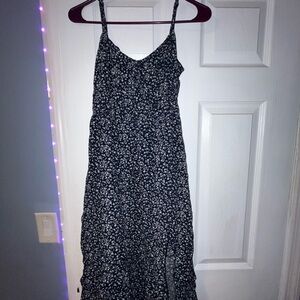 Hollister Black and White Floral Maxi Dress